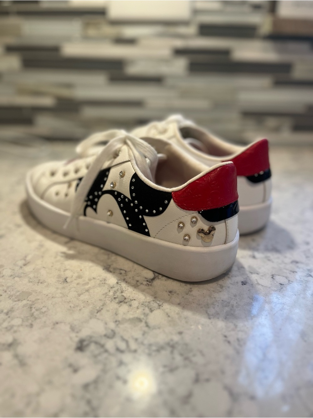 Disney X Aldo Party Mickey Sneaker Lunar New Year Collection White Size 7 1/2 - Picture 8 of 16